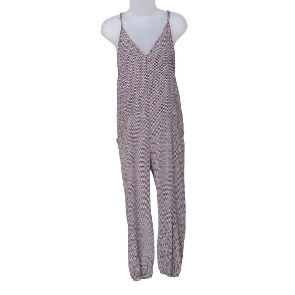 DRESS FORUM Women’s Burgundy Print Sleeveless V-Neck Jumpsuit with Pockets